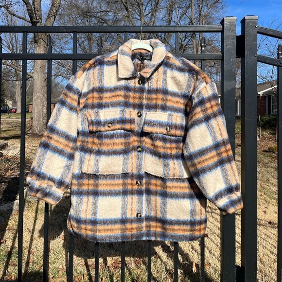 English Factory Plaid Shacket NWT - Picture 11 of 12